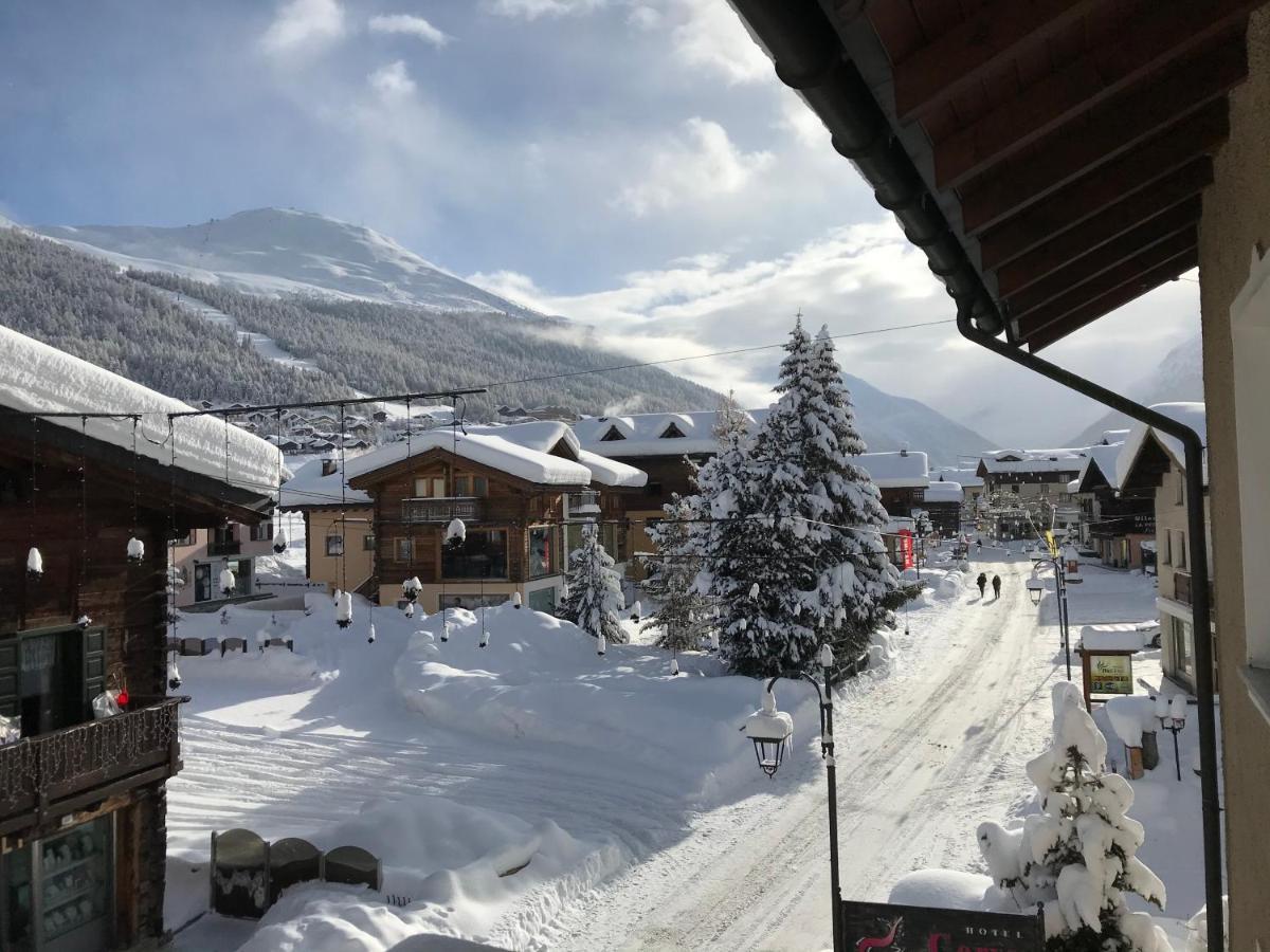 Hotel Garni La Casetta Livigno Exterior foto